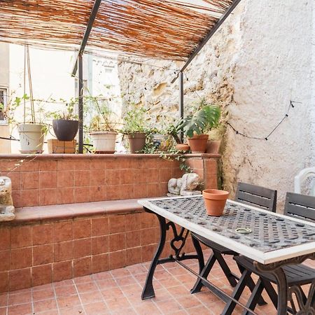 Appartamento In Pieno Centro Storico Con Terrazzo “O'Vicariello” Napoli Dış mekan fotoğraf